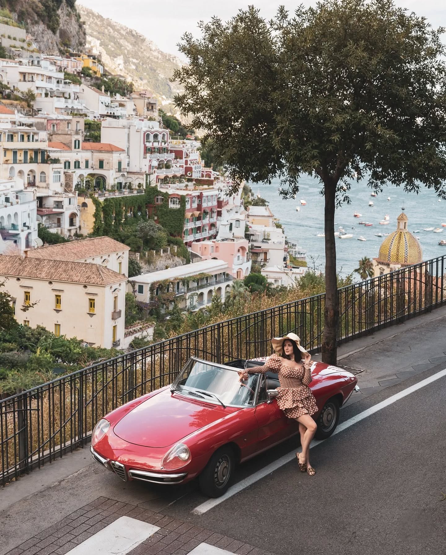 Travel isn’t only about where you go — it’s about the memories you create along the way. Hire the convertible. Blend in like a local. And make your journey truly unforgettable with your very own travel photoshoot. 📷
.
.
.
.
.
.
#Mosman #MosmanLife #MosmanBusiness #SydneyNorthShore #SydneyLife #SupportLocalSydney #IndependentTravelAgent #TravelAgentLife #LuxuryTravel #AdventureAwaits #PapaTangoTravel #TravelGram #Wanderlust #SeeTheWorld #LuxuryEscape #TravelMore #WorldExplorer #TravelDreams