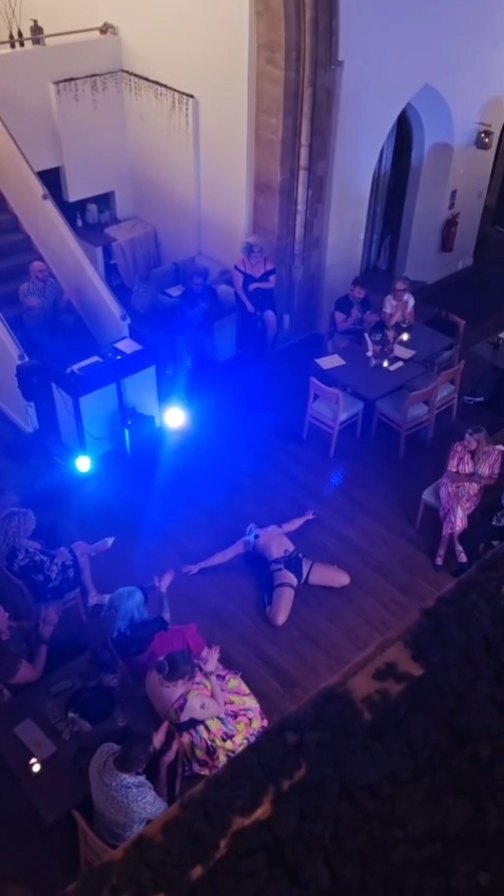 Shake your tatas because it's @highwaytohullbw tomorrow!! Also there is something about shimmying your 🍉🍉 in a chapel that feels good!
Much love to @ahoyjoy1984 for taking a tassel twirl to the face 💕
#CosyCabaret #BurelsquePerformer #EndShot #SleafordBurlesque #Events #LiveEntertainment #RubysRebels #AlternativeShowgirl #BurlesqueShow