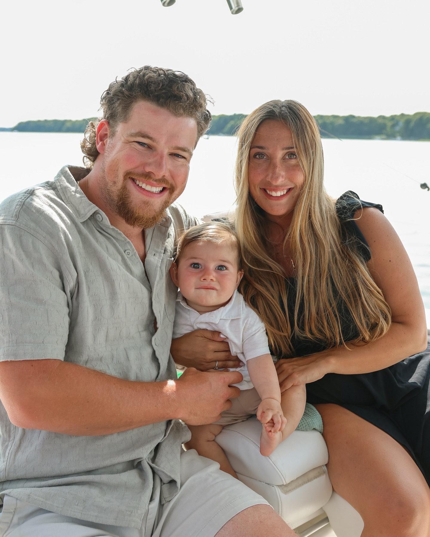The tiniest captain with the biggest crew (mom & dad) ⛵️🤍