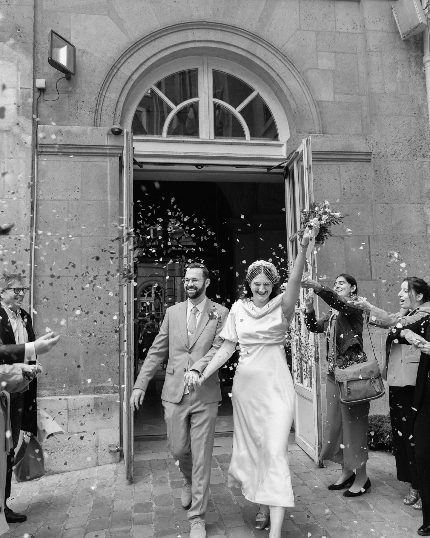 Josh & Jenna 💍✨
He, an English gentleman.
She, a French muse of fashion, who once crossed the Channel to study in the UK—
where their hearts first met.
📸 Photographer: Hugo
📩 hugochuphoto@gmail.com
📞 +33 6 63 28 64 05
DM for bookings!
#wedding #weddingday #weddingshoot #weddinginparis #photo #photography #english #french #couple #love