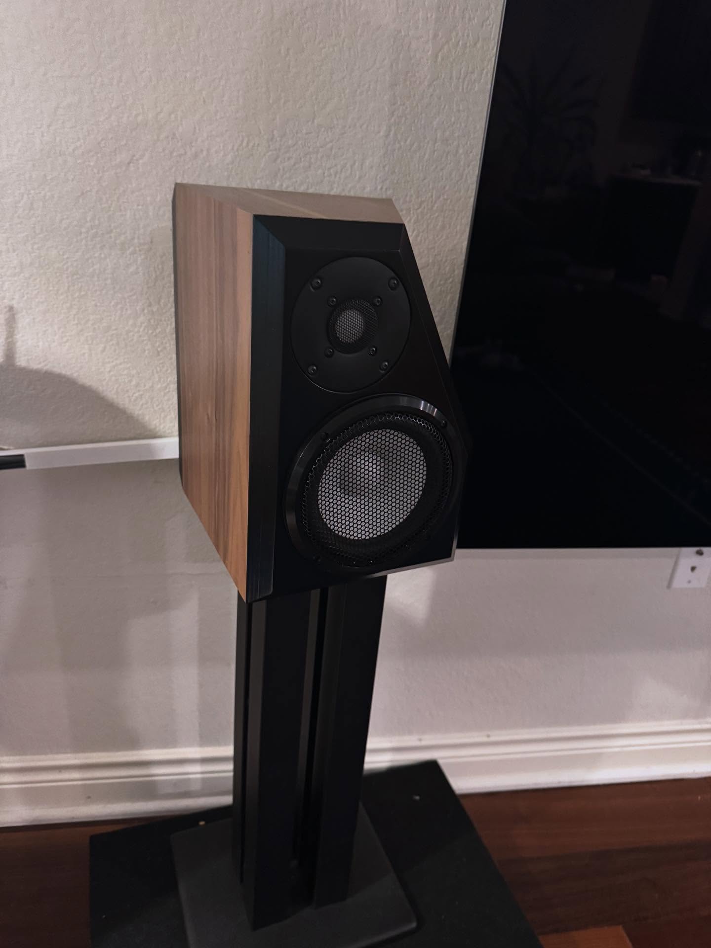 Waterloo Micro mkii #000 sounding top notch