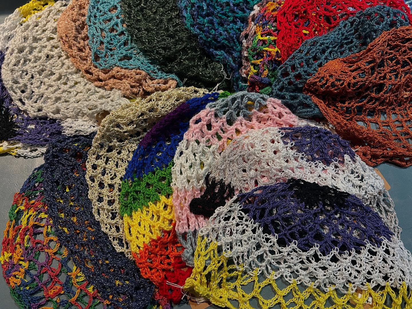 The snoods have arrived! Behold the many colors of the rainbow! 🌈