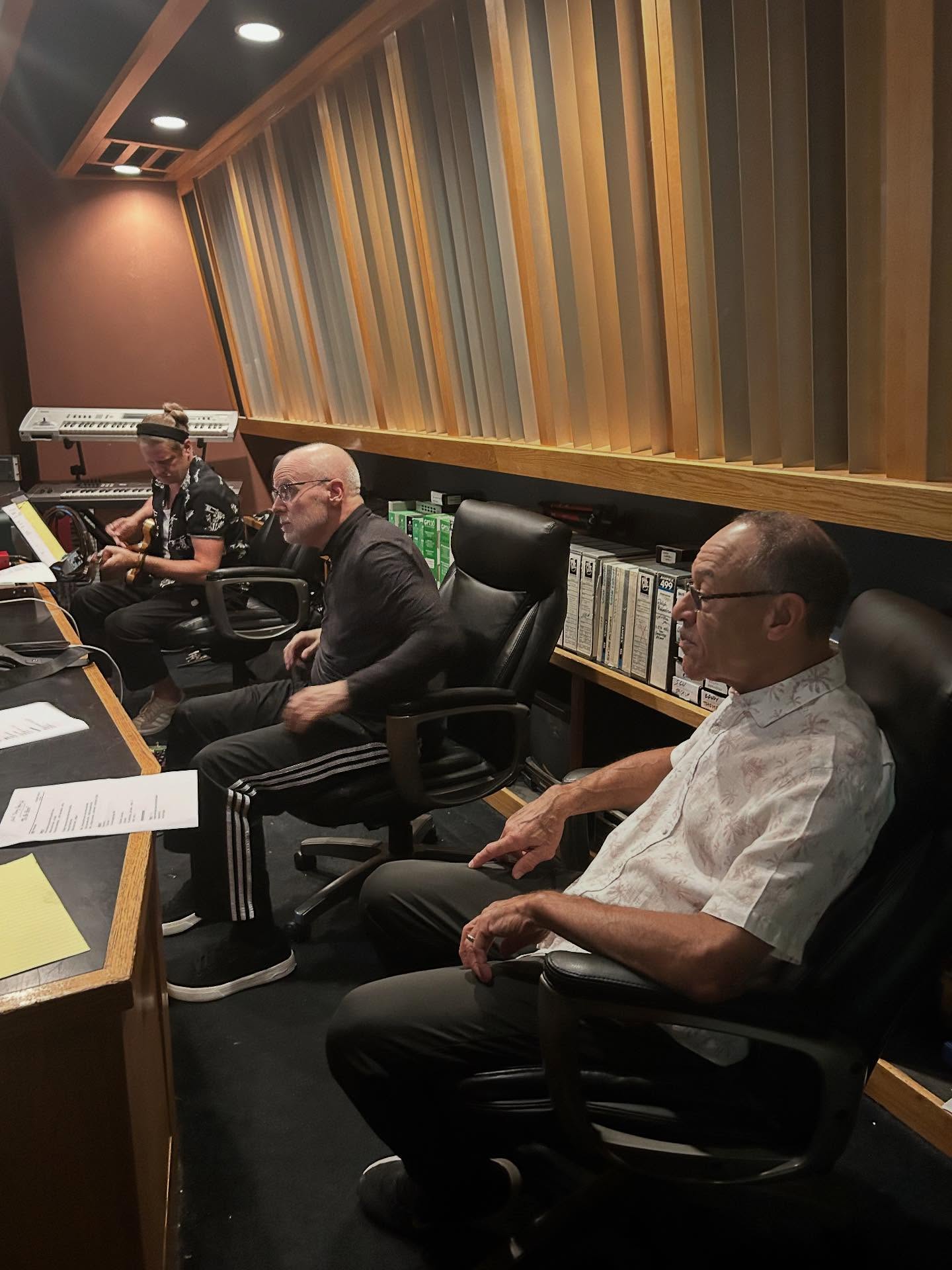 Jim Ebert Producing Joe Sealey with Sean Russell engineering @jarea.sealey #newmusic #localartist #recordingartist #recording #singersongwriters