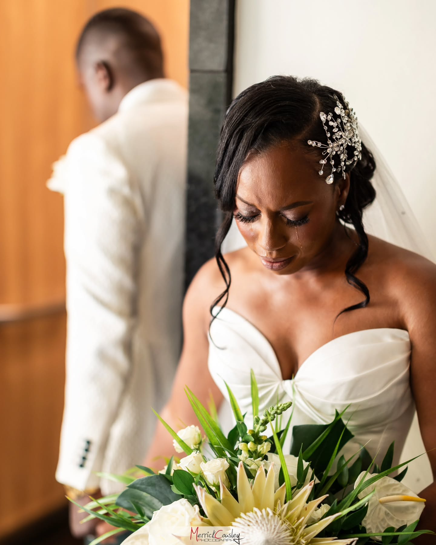 A prayer and an intimate touch, going into the commitment of a lifetime.
#lovetouch #weddingprayer
Planner @jamaicaweddingconcierge
Makeup @suethemakeupgirl
Hair @endorseurbeauty
