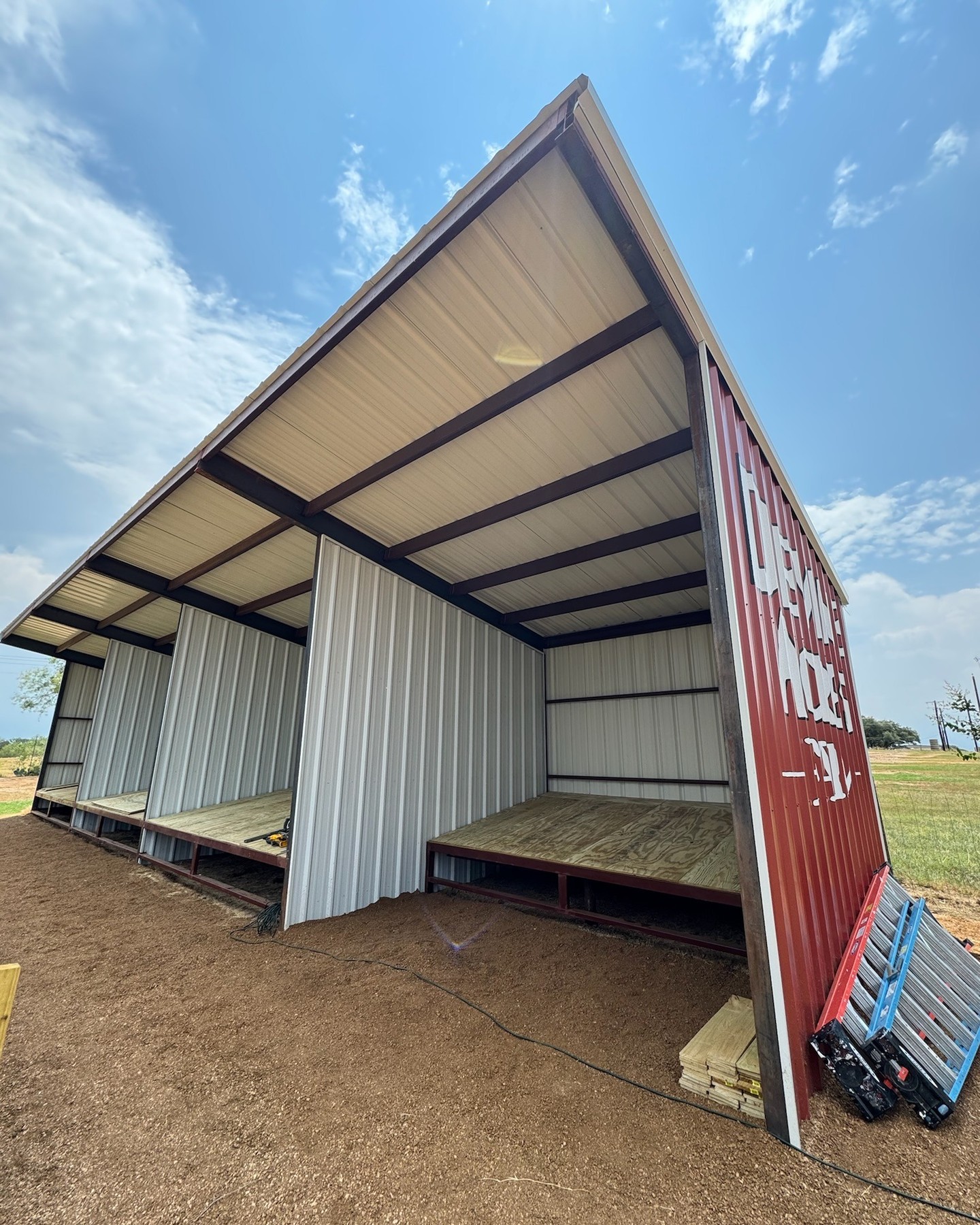 ✨ Sneak peek alert! ✨
One of our brand new attractions is making its big debut at this fall! Any guesses what it might be? Here’s a hint… 🏀🤾♀️
⏰ Don’t miss out! Our Flash Sale kicks off THIS Monday, and tickets are expected to go fast. Want a reminder? Sign up for our newsletter and we’ll give you a heads-up when it’s live: devineacresfarm.com/newsletter