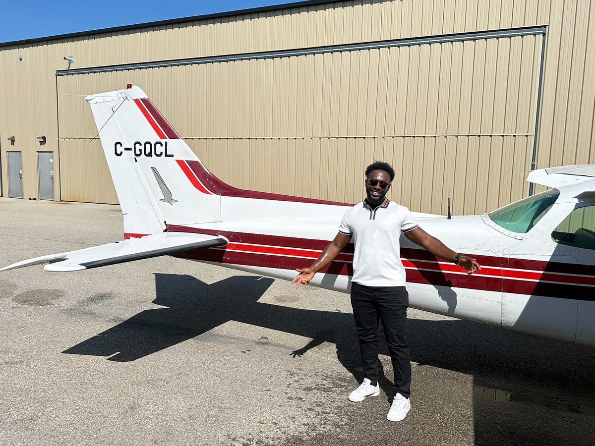 Carlus flew by himself for the first time yesterday! Congratulations on the first solo 🎉