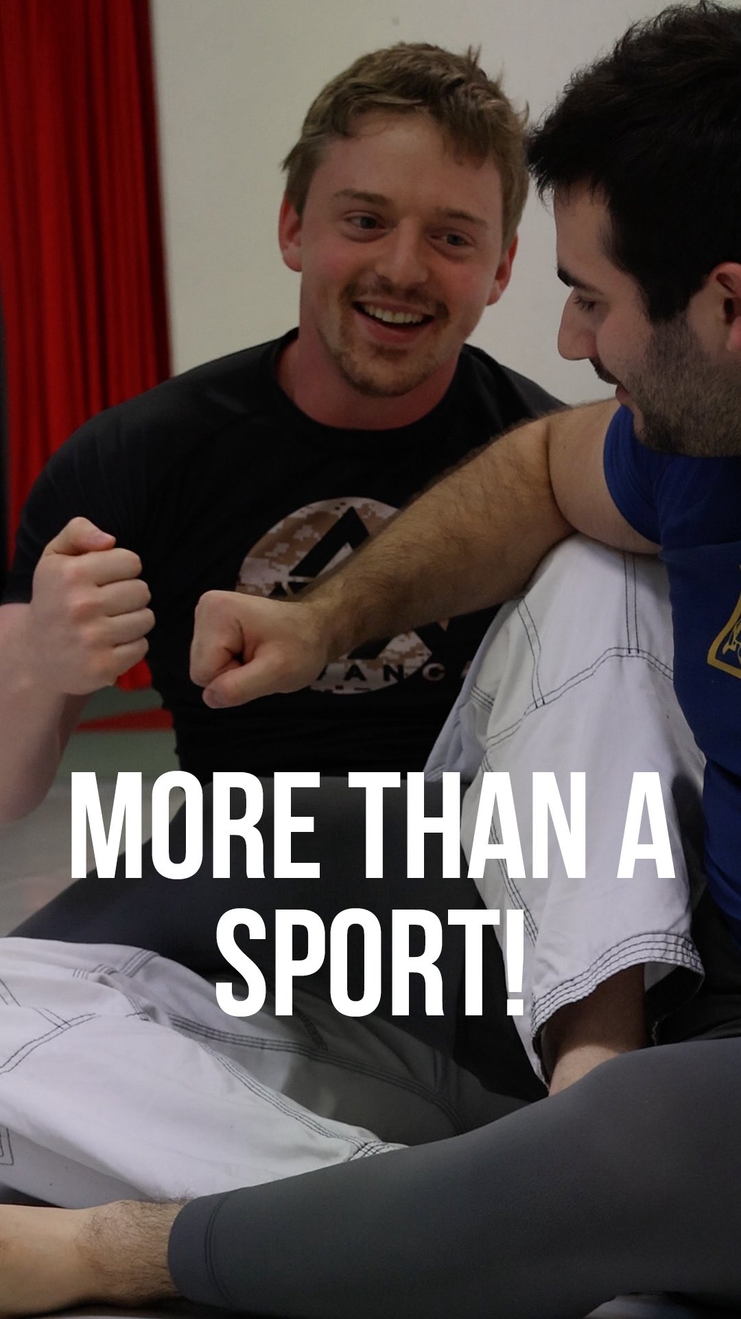 ✨ More than a sport. A family. ✨
On the mats it’s not just about technique, sweat, and rolls – it’s about support, respect, and friendship. 💪🤝
Whether you’re a beginner or advanced: we grow together, we roll together.
👉 Join our BJJ family in Wädenswil and experience the power of community. 🥋🔥
#bjjwädenswil #bjjfamily #jiujítsulifestyle #community #withgi #nogi #morethanasport