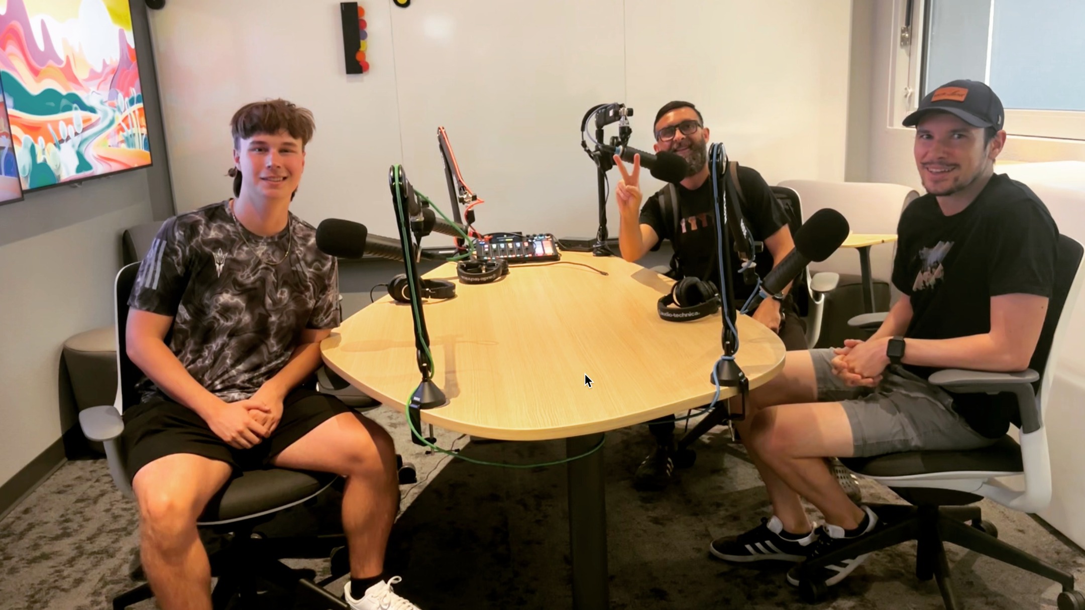 If you’ve seen the highlight reels, the slow-mo finishes, and the fire edits from Arizona’s top runners—chances are, he was behind the lens. 🎥
Next episode drops soon with @apinmotion, the creative force and trackside storyteller turning Arizona’s running scene into must-see content.
We’re talking cameras, culture, cross country, and how social media is changing the game for athletes.
Stay tuned... the motion is in motion.
#RunAllDayPodcast #ArizonaRunning #TrackContent #CrossCountrySeason #BehindTheLens #APinMotion #RunAZ