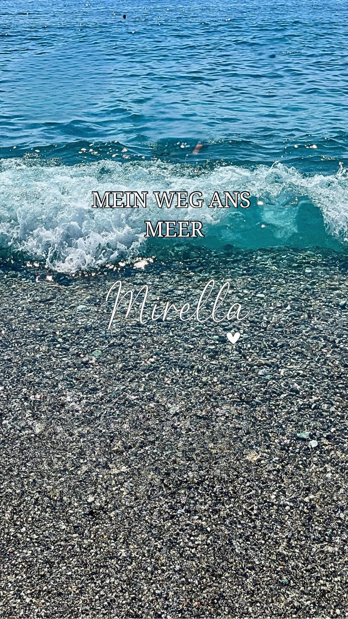 🍋Sonne, Zitronenduft und das Rauschen der Wellen - das ist mein Alltag hier in Kalabrien.
Mit Mirella goes to Italy nehme ich dich mit auf meine Reise: vom Auswandern bis zum Aufbau eines neuen Lebens am
Meer.
Es geht um echte Einblicke, Inspiration und Tipps für alle, die von Italien träumen oder einfach ein bisschen La Dolce Vita genießen möchten.
- Folge mir, wenn du Lust hast, Teil dieser Reise zu sein.#MirellaGoesToltaly #KalabrienLiebe
#AuswandernNachltalien #LaDolceVita
#MeerLiebe#mirellagoestoitaly