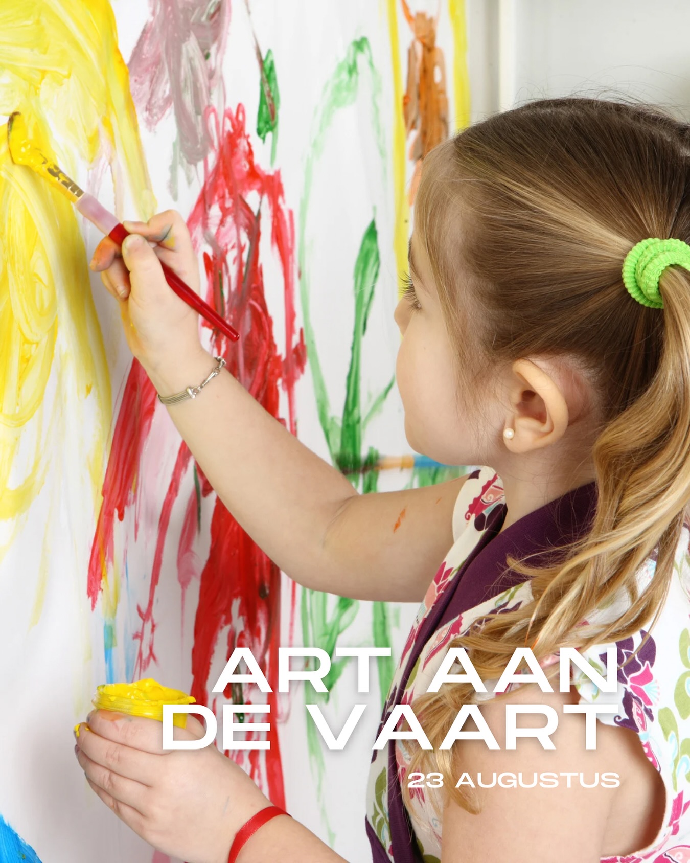 Een schilderwedstrijd voor jong en oud! 🎨
Zaterdagnamiddag kan je deelnemen aan onze allereerste schilderwedstrijd ‘Art aan de vaart’. Een kunstwedstrijd aan de vaart met een gekende jury.
De deelnemers maken binnen een vooropgestelde tijd (4,5u) een kunstwerk met het beschikbare materieel. Het thema zal pas gecommuniceerd worden voor aanvang van de wedstrijd.
De kunstwerken zullen beoordeeld worden door een professionele jury bestaande uit onder andere Paul Meersman en Frans Van der Aa, en nog enkele grote namen die we nog even als verrassing houden. Aan het einde van de wedstrijd zullen er zeer aantrekkelijke prijzen worden geschonken aan de winnaars.
Doe jij mee? Iets voor je kinderen? Schrijf je in via onze evenementenpagina op onze website 🤗