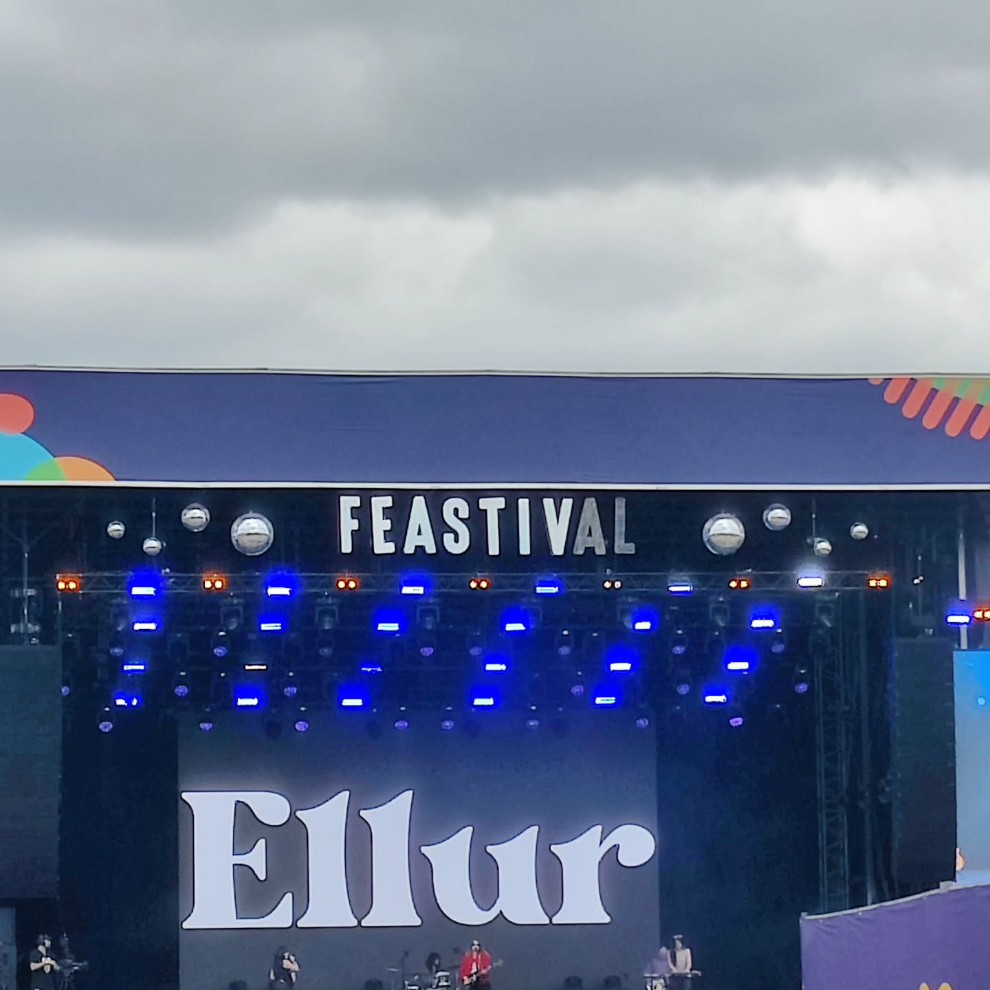 FEASTIV
.
#BadCopyLighting #Copywriting