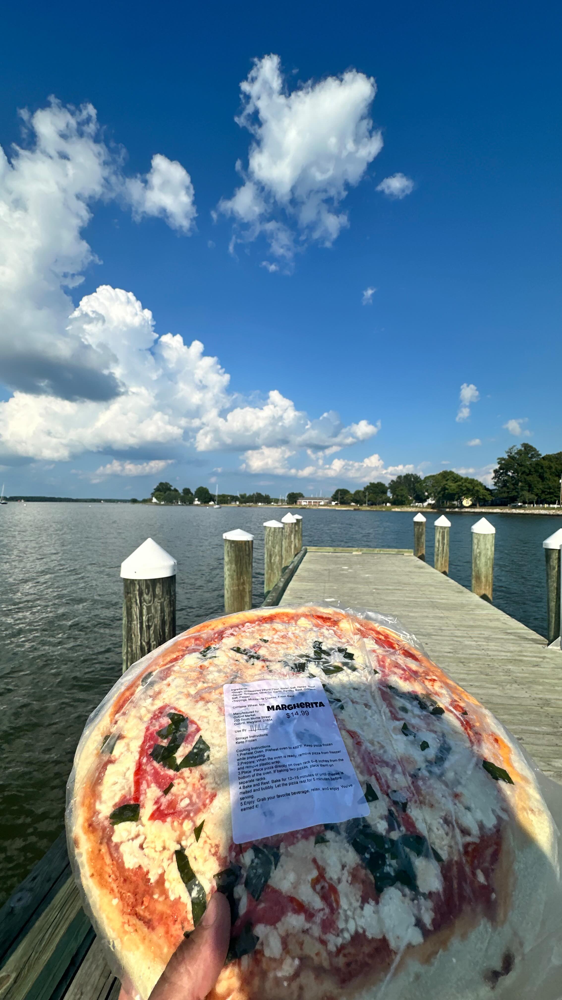 PIZZA RESTOCK @oxford_market
Who needs UberEats when you’ve got a good arm and a hungry friend on a boat? 😅⚾🍕 @choptank_terrapin_oyster_co
•
•
OxfordPizzaCo #FrozenPizza #PizzaLovers #PizzaTime #EasternShoreEats #ShoreToTable #CoastalMaryland #ChesapeakeBayLife #BoatLifePizza #CatchOfTheDay #PizzaToss #BayLife #IslandPizzaVibes #EatLocalMD #SmallTownEats