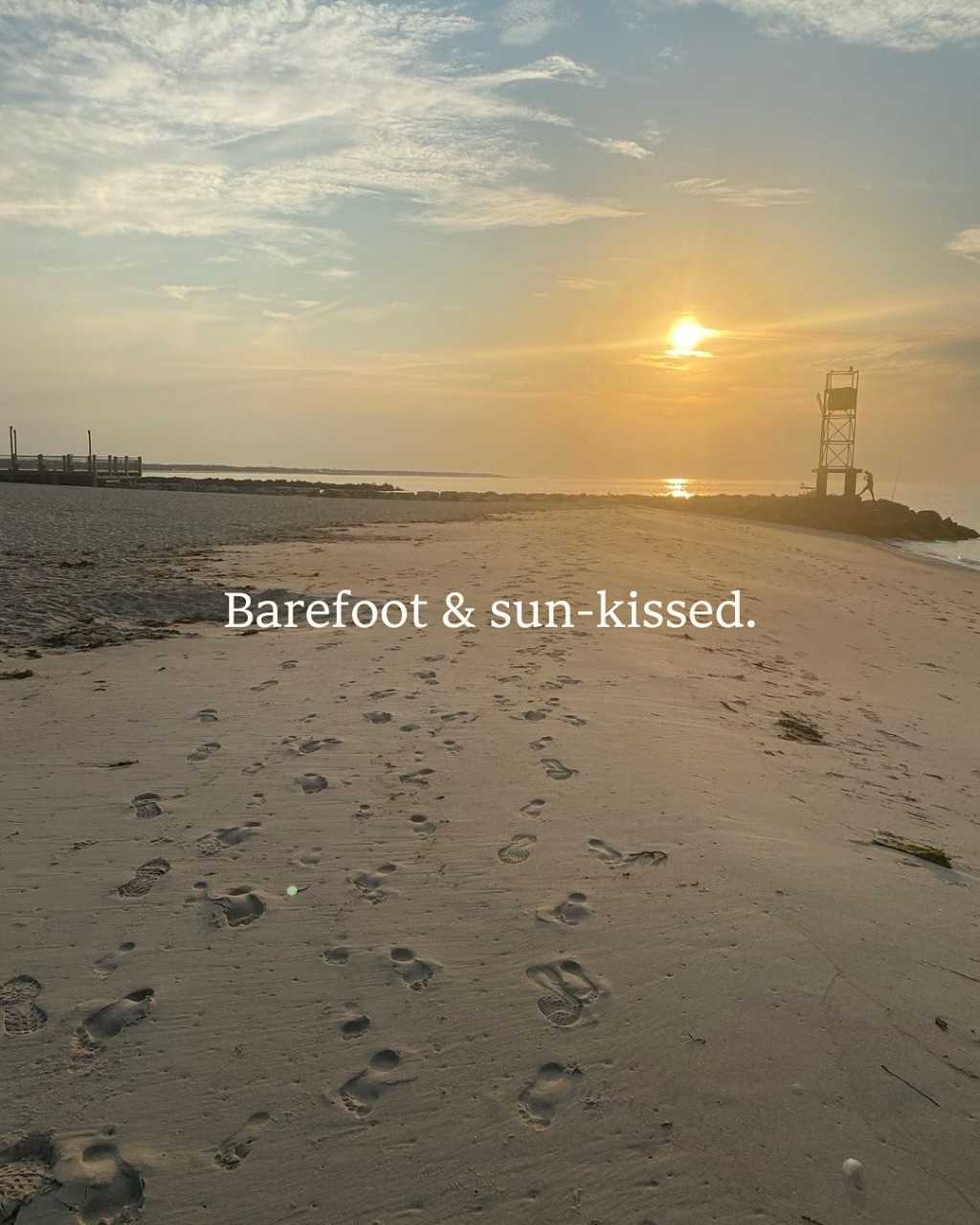 Barefoot, salty, sun-kissed. 🌊☀️ The kind of day that just feels good.
#YarmouthCountryCabins #CapeCodDays #BeachLife #CoastalLiving #SummerVibes