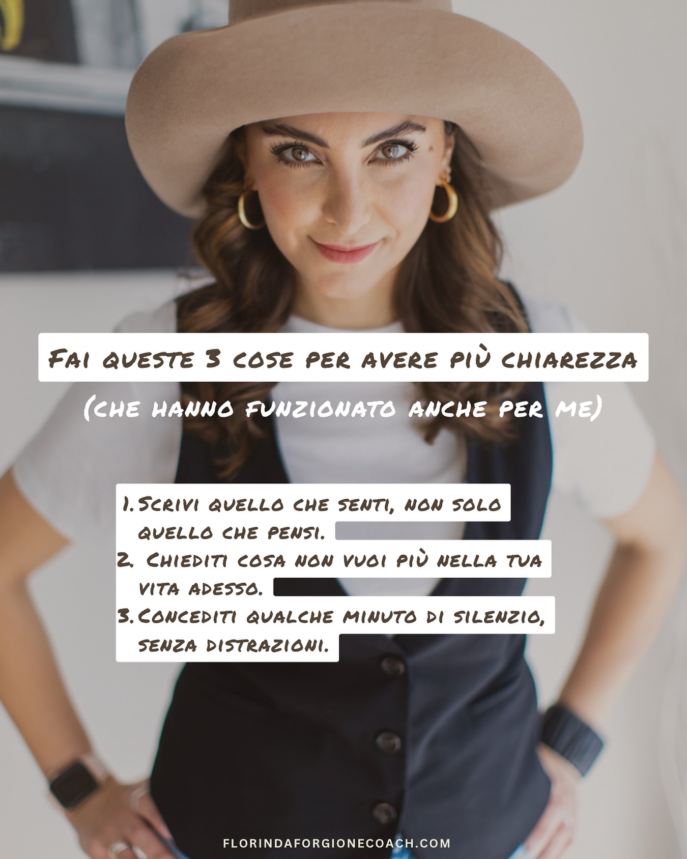 La chiarezza non arriva tutta insieme.
Arriva a piccoli passi, quando inizi a guardarti dentro.
Questi tre gesti sono stati il mio punto di svolta nei momenti di confusione:
1. Scrivere per liberarmi.
Non un diario perfetto, ma parole vere messe su carta, anche storte.
2. Dire no con coraggio.
Capire cosa non volevo più mi ha aiutata più di mille liste di obiettivi.
3. Stare in silenzio.
Anche solo cinque minuti senza distrazioni hanno aperto più spazio dentro di me.
Non sono pratiche complesse, ma hanno cambiato il modo in cui guardo la mia vita.
👉 Porta queste tre pratiche nella tua vita e osserva come cambia la tua direzione. Fammi sapere nei commenti o in un messaggio quale ti ha aiutato di più.
#mindsetfemminile
#donnecheispirano
#crescitaconsapevole
#trasformazioneinteriore
#meditazionequotidiana
#intenzioni
#empowermentaljourney
#yogajournaling
#risvegliospirituale
#selfawarenessjourney
#clarityandcourage
#innerstrength
Chiarezza
Coraggio
Direzione
Risveglio
Autenticità