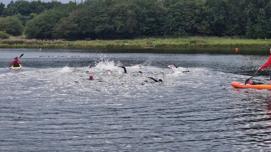 Super Series Triathlon ✅
Lochore & Fife Cycle Park were buzzing tonight! @perthtriathlonclub might have borrowed the win… but don’t get too comfy up there 👀 We’re coming for you next round 💪😉 #WatchYourBack #TriathlonRivals