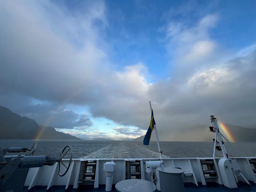 Norwegian rainbow captured by AB JC @malanajohncarlo 🌈