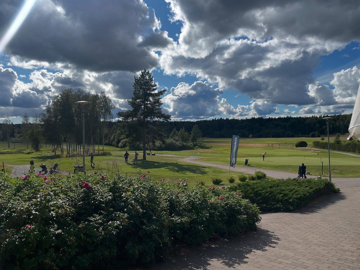 Iltapäivän tilanne. +15 C