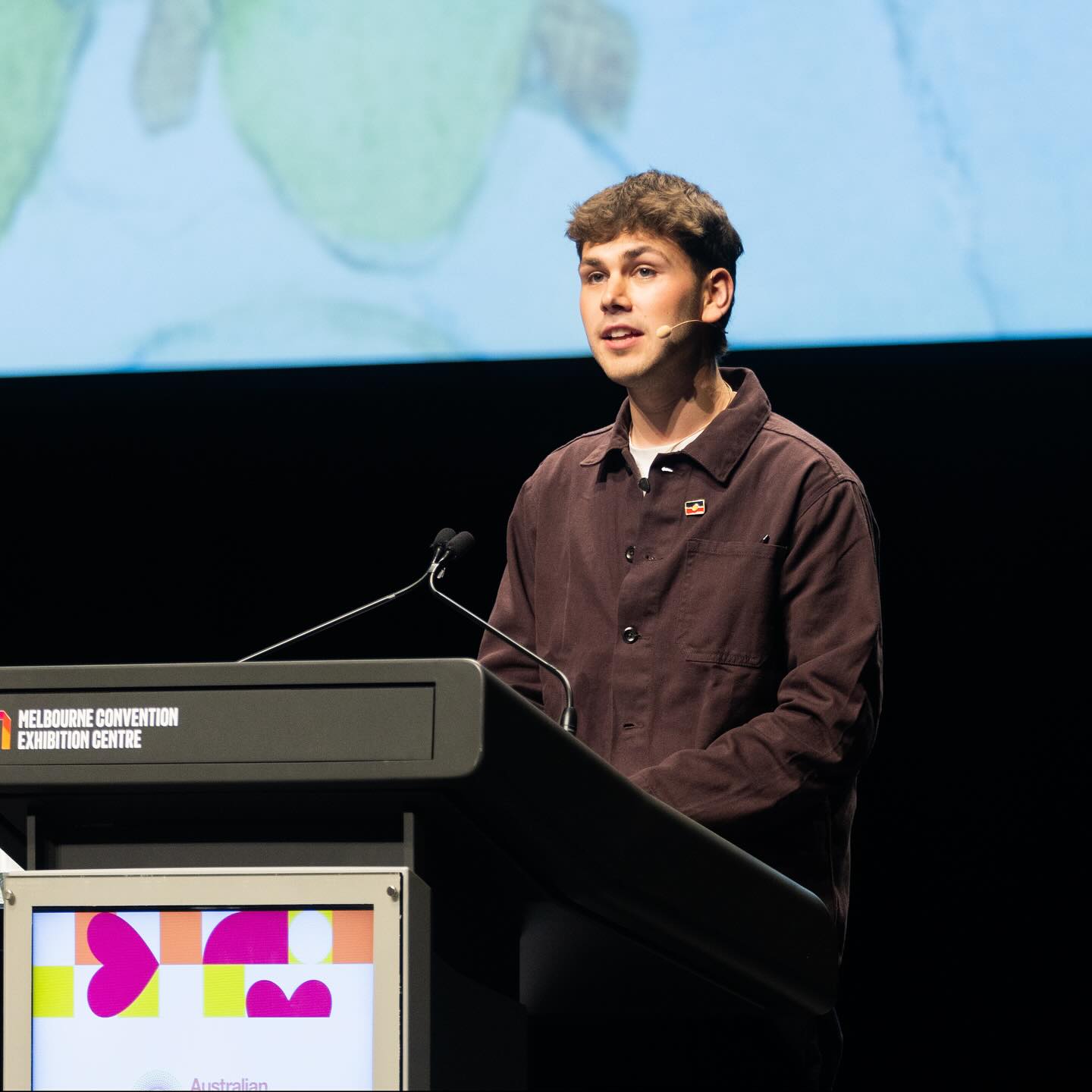 When words fail, we must listen and act with children and young people - without looking away.
This week, I spoke to over 1,800 people at the @auschildhood International Childhood Trauma Conference.
I reflected on my journey and asked practitioners to sit in the knot with children and young people.
The often messy, complicated knot.
Let our response be worthy of children and young people’s courage.
Because if we don’t, who will?