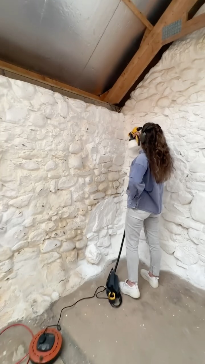 A fresh coat of paint 🪄because even walls deserve a little glow-up 🤩
#studioupdate #smallindependantbusiness #furniturerestoration #furnituremakeover #highqualityupholstery #ukinteriors #recyclingproject #britisheconomy #furniturerefinishing #vintageinterior #homefurnishings #bespokeinteriors #sustainableinteriors #interiordesign #homefurniture #interiorproject #avoidinglandfill #midcenturymodern #scandinavianfurniture #furnitureflip #luxuryproject #retrofurniture #retro #retrohome #antiqueinteriors #furnituredesign #furniture #retrodesign #retrostyles #retroaesthetic