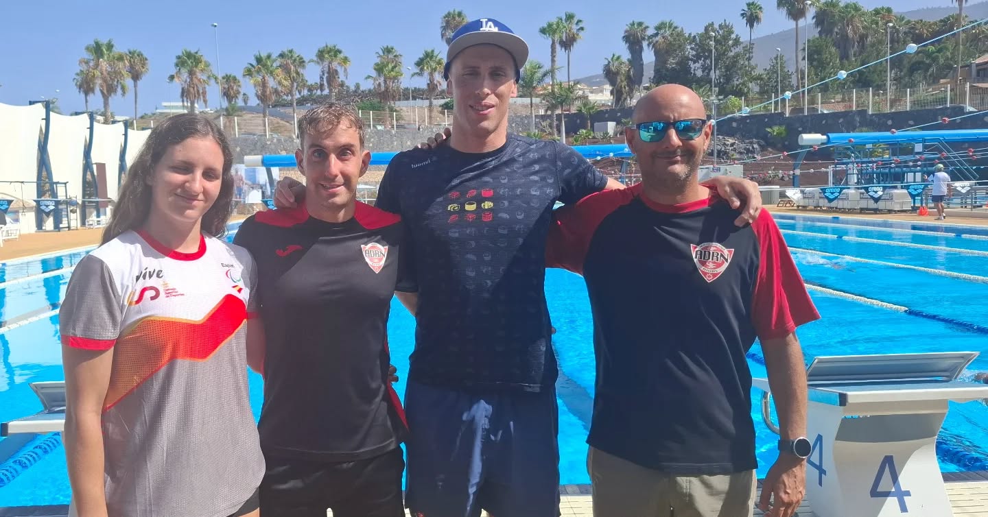 Ultimando El campeonato del mundo en Singapur con @canteroswimmer @ivanso1998
Con @lucia_glzcarpio @ulenatrivas
Concentración en @tenerife_top_training