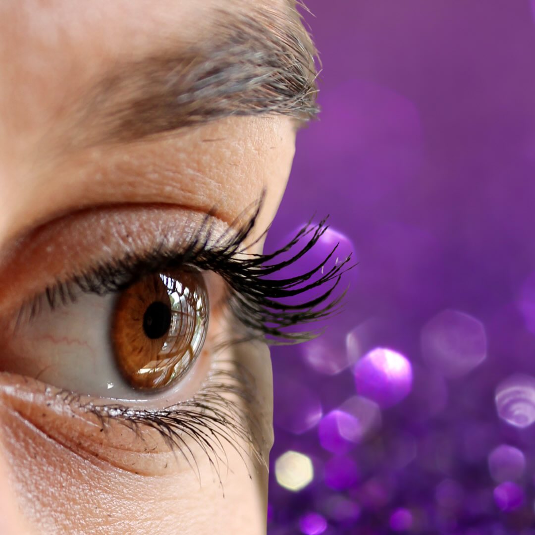 Neurothérapie et mouvements oculaires ✨
Saviez-vous que nos yeux ne servent pas seulement à voir ? 👀
En neurothérapie, certains mouvements oculaires aident le cerveau à créer de nouveaux chemins cognitifs.
Cela permet de réorganiser nos souvenirs, apaiser les émotions et libérer des blocages profondément ancrés.
Grâce à des techniques douces et naturelles, elle permet au cerveau de traiter différemment les souvenirs difficiles et de retrouver un état de sécurité intérieure.
💫 Le but ? Apaiser les émotions, réduire le stress, améliorer la concentration et favoriser un mieux-être global.
C’est une méthode précieuse pour celles et ceux qui veulent :
• se libérer du poids du passé,
• apaiser l’anxiété,
• retrouver confiance et sérénité,
• avancer plus léger vers l’avenir
📍 Maison de santé de Boulange
4 rue de Ludelange - 57655 BOULANGE
📍BELVAL
1 Avenue du Blues - L - 4368 SANEM LUXEMBOURG
📞 Vous pouvez me contacter par SMS ou WhatsApp:
🇫🇷 France : 06 95 13 45 85
🇱🇺 Luxembourg : 621 21 57 93
📨 lysetvosemotions@gmail.com
✨ sur rendez-vous uniquement