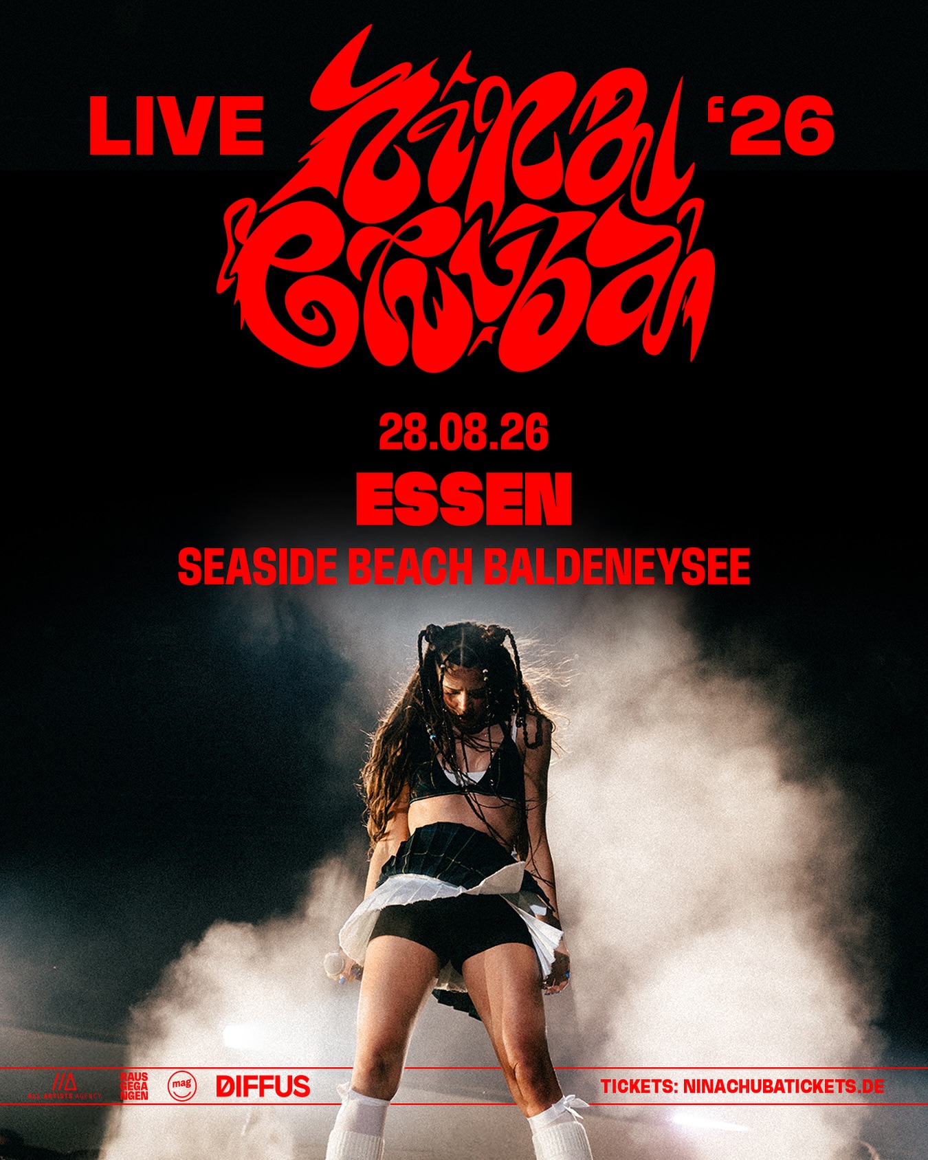 Nina Chuba /// Live 2026 ///
ESSEN - SEASIDE BEACH BALDENEYSEE
Eventim Pre-Sale: 25.08.2025, 14.00 Uh
Sicher dir dein Ticket im Vorverkauf ❤️🔥
2020 ging alles los: Die ersten Shows, die ersten Festivals. In zwei Monaten startet ihre große Arena Tour. Aber wisst ihr was? Das war erst der Anfang! 2026 wird noch größer! Mit LIVE ‚26 kündigt @ninachuba jetzt ihre bisher größte Tour an.
Wir freuen uns! 🔥❤️