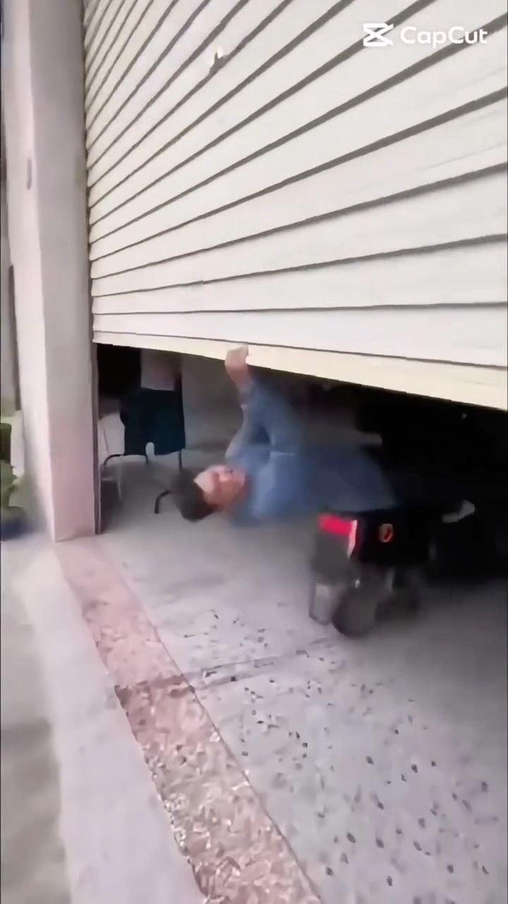 Your business isn’t running on cheap $500 laptops… right? 👀
Business-grade hardware = less downtime, better security, and way fewer “have you tried turning it off and on again” moments.
Let BITS Melbourne help you pick the right gear so your team are more productive and spending less waiting for apps to load. 💻
📞 Call us or visit www.bitsmelbourne.com.au #melbournebusinessowners #bitsmelbourne #itsupport #melbournebusiness #smallbusinesssupport #cybersecuritymelbourne #itsupportmelbourne