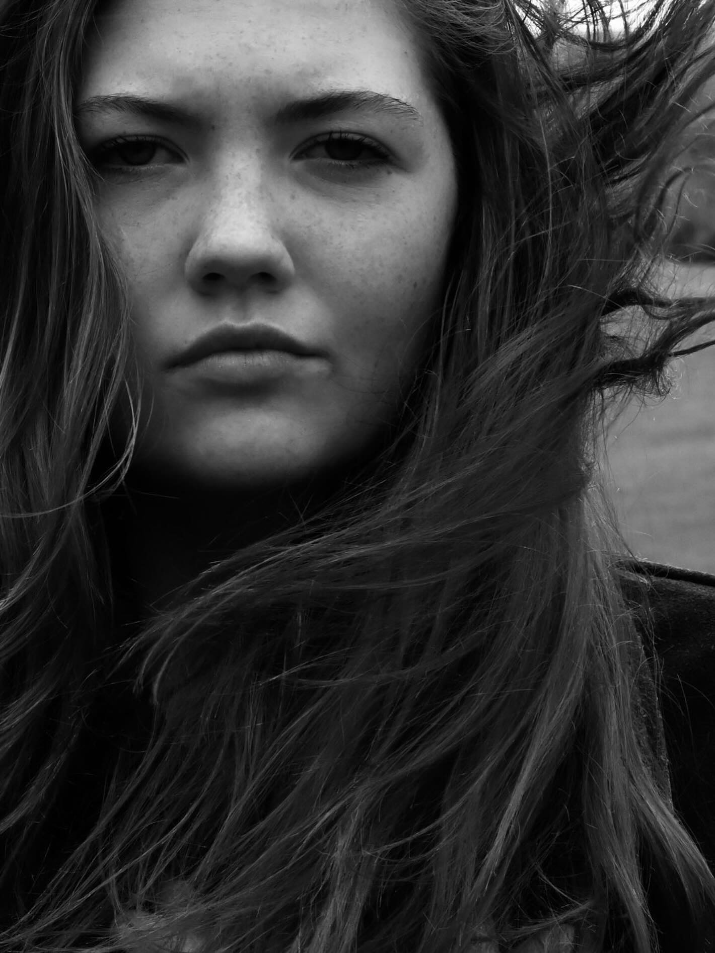 Huge thanks to everyone who made this song possible! I’m overwhelmed with gratitude!
Shoutout to my amazing family for their unwavering support and help along the way!
And to the incredible team:
Scott Lemon - Producer & Bass
Josh Bruett - Percussion
Leo Hayes - Sound engineer
Kodi - Photography
Manny Sanchez - Mixing & Mastering
#avalemonmusic #everythingchanges #thankful #blessed #newsong #singer #songwriter #music