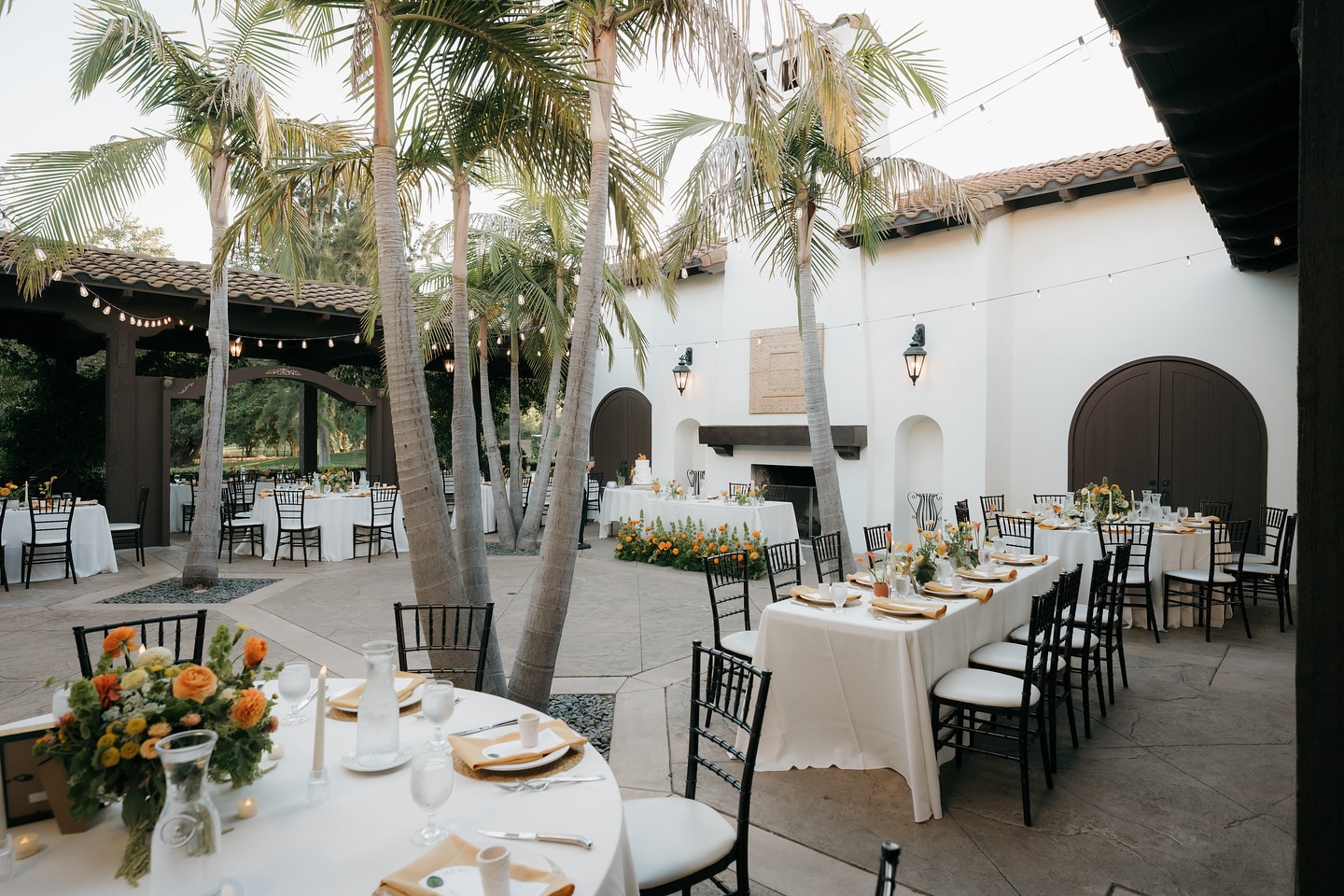 C&D’s wedding tables aren’t just set… they’re serving 😉✨
The colors, the florals, the details —We’re in LOVE with it all. This is *THE* summer wedding 💍
Florals by @oliviasmum
Photography by @maxjuniophotography
Menus by Knot so Plain
Planning and Coordination by @platinumeventplanningandmgmt
#weddingplanner#summerwedding#weddinginspo#receptioninspo#wedding#weddingstationery#weddingtablescape