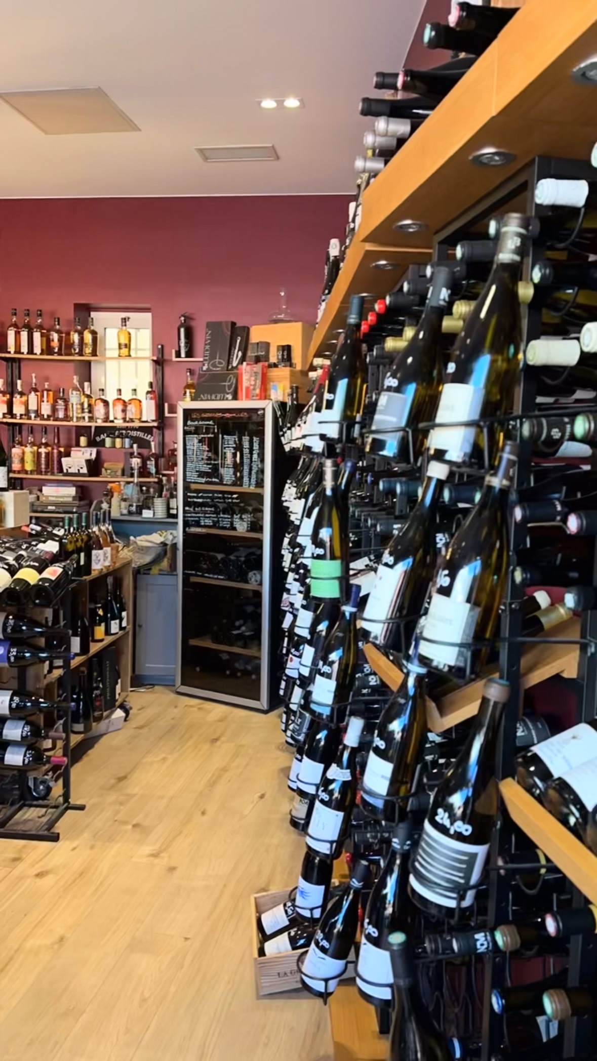 #cannes #marcheforville #caviste #wine #winestagram #cannestagram