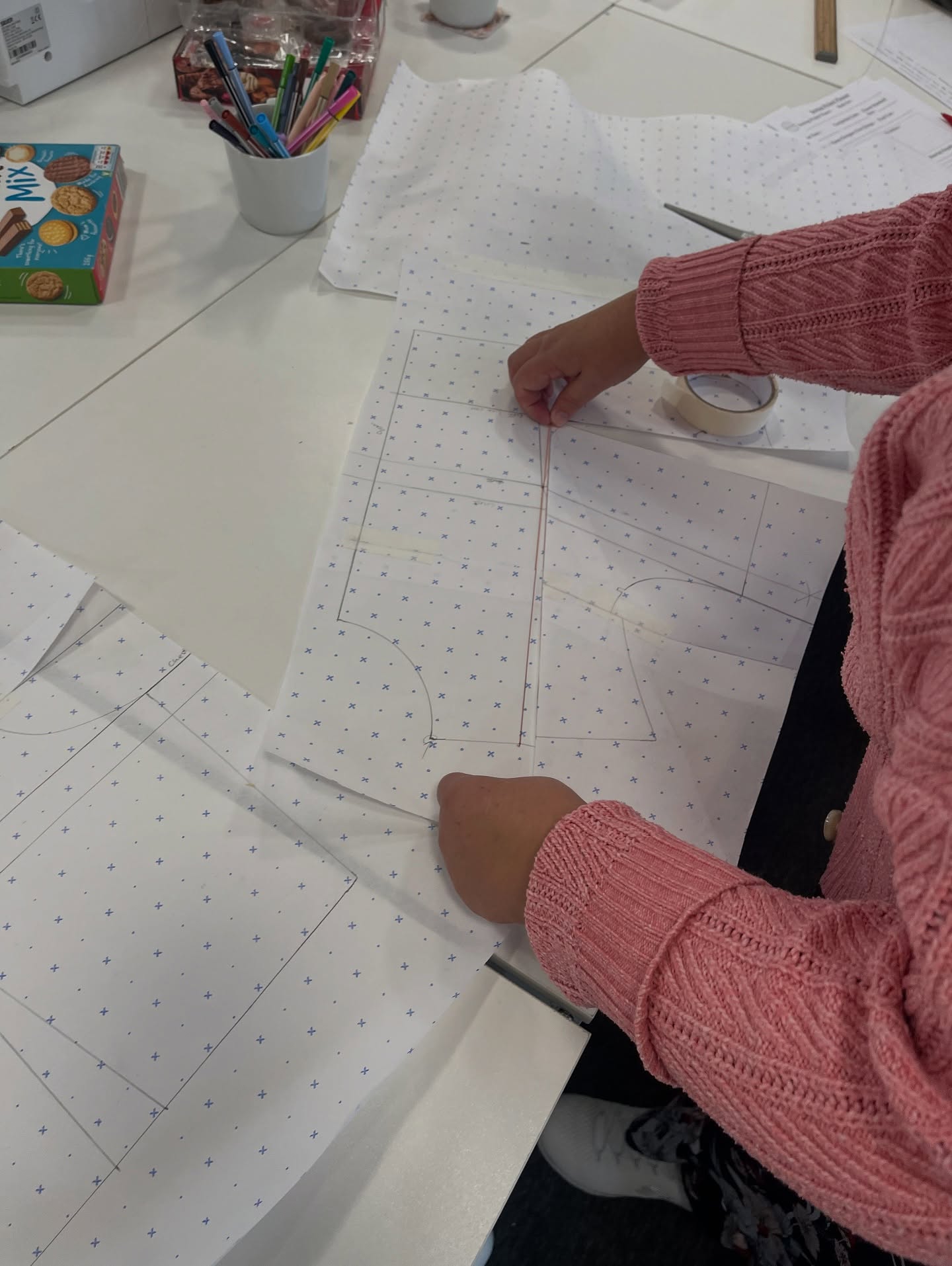 Lovely weekend on the Top & Sleeve Fit Workshop with wonderful company!!
More dates available on the website and more to come so keep your eyes peeled 💕💕