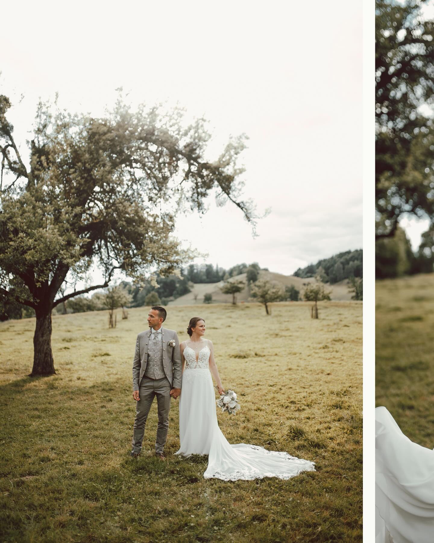 ✨ Manuela&Mirco ✨
Eine wunderschöne Hochzeit voller Liebe, Emotionen und unvergesslicher Momente 💍💐
Vielen Dank für euer Vertrauen – es war mir eine Ehre, diesen besonderen Tag begleiten zu dürfen. ❤️
•
Diese Hochzeit durfte ich im Mai begleiten.
Noch 7 Hochzeiten stehen dieses Jahr an und dan geht die Saison auch langsam zu Ende.
•
Freu mich auf alle die noch kommen!💛
Wünsch euch einen guten start ins Wochenende!
•
#messyhairanddirtyboots #twosecretvows #loveandwildhearts #justalittleloveinspo #muchloving #switzerlandweddingphotographer #radlovestories #authenticlovemag #goldenhour #elopmentlove #wildandgypyhearts #oarsandbeanies #emotionsurfers #swissphoto #greenweddingshoes #wildelopments #loveanddevotion #forthewildlyinlove #love #travelandweddingmagazine #midwestlovestories #wildlyinlove