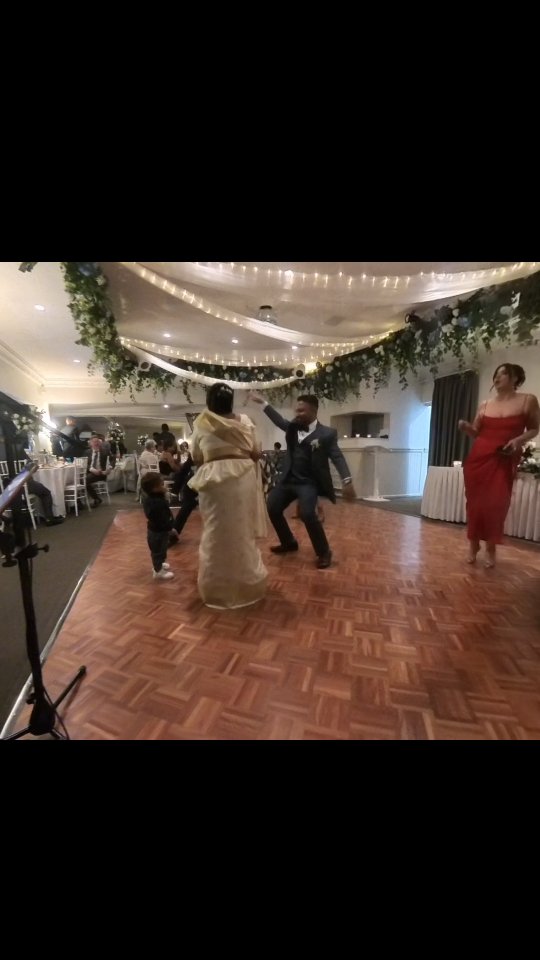 Some more dinner dancing 🔥