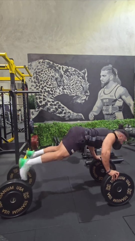 :
🔥 PUSH-UP CHALLENGE 🔥
Think your explosive power is unmatched? 💥
Show us your best jump push-up for a chance to WIN a FREE gym membership 🏆
How to enter:
1️⃣ Film your push-ups
2️⃣ Tag us + use #bringthekaos
3️⃣ Bring your A-game 💪
Winner = FREE Membership 🎉
🚀 Ready to level up? Get jumping!