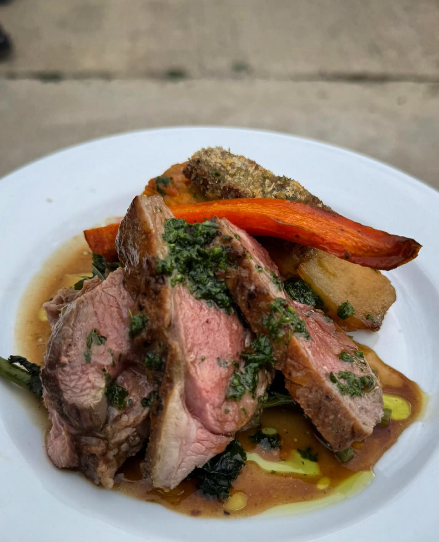 LAMB 🐑
A lovely plated lamb dish for a wedding yesterday.
Lamb rump, root veg gratin, pulled lamb croquette, confit carrots & kale all smothered in a rich lamb sauce.
#cooking #catering #weddingcaterer #weddingfood #lovely #marthahollis #lamb