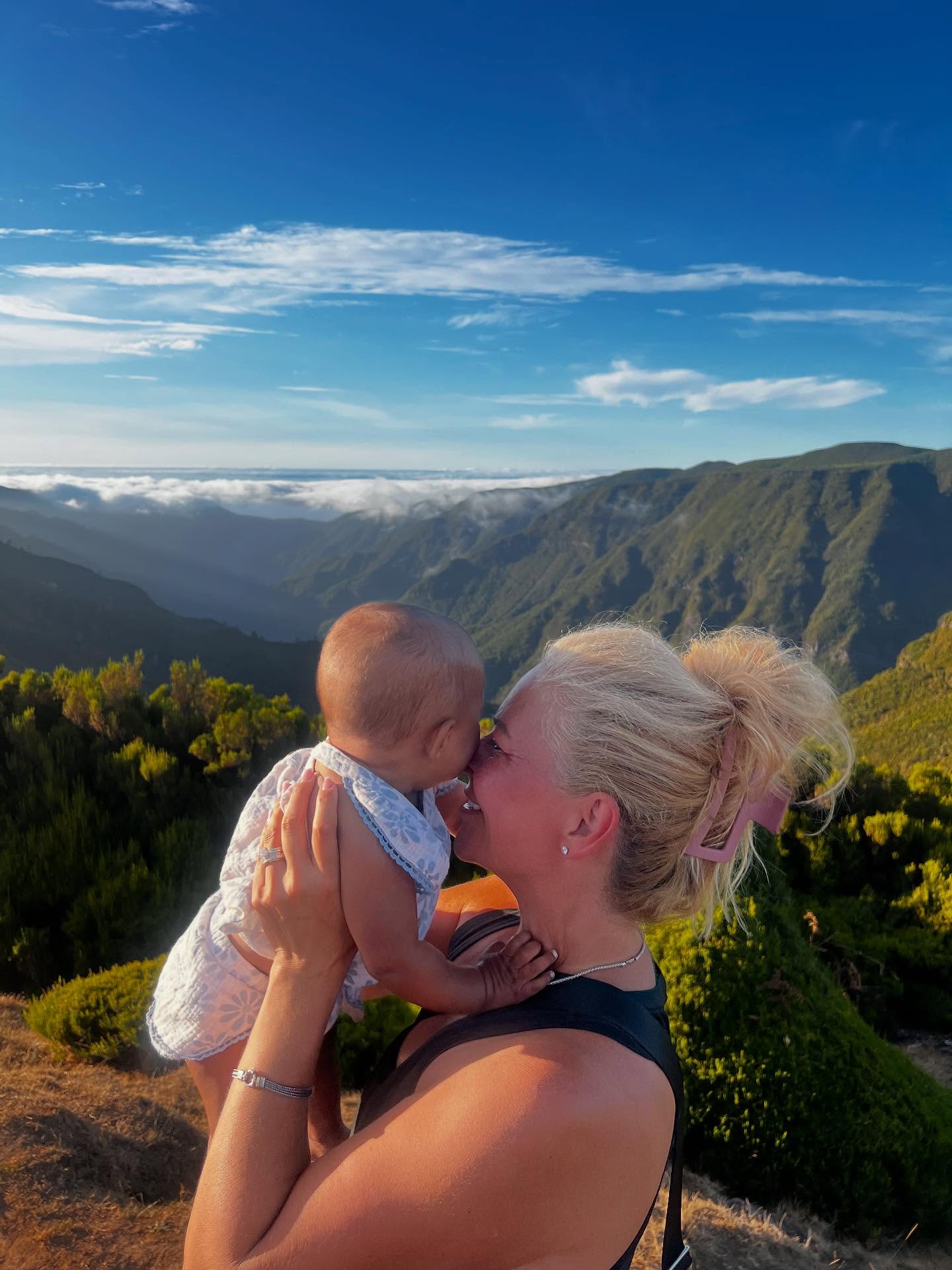 Magic moment of showing my sweet granddaughter a sunset. I show her the mountain tops today, so she’ll always know she can climb her own tomorrow. I hope to pass on the tradition and the courage to rise.
#sunset #rabaçal #grandmother #cutie #lifelessons #traditions #mountainclimbers #madeira #love