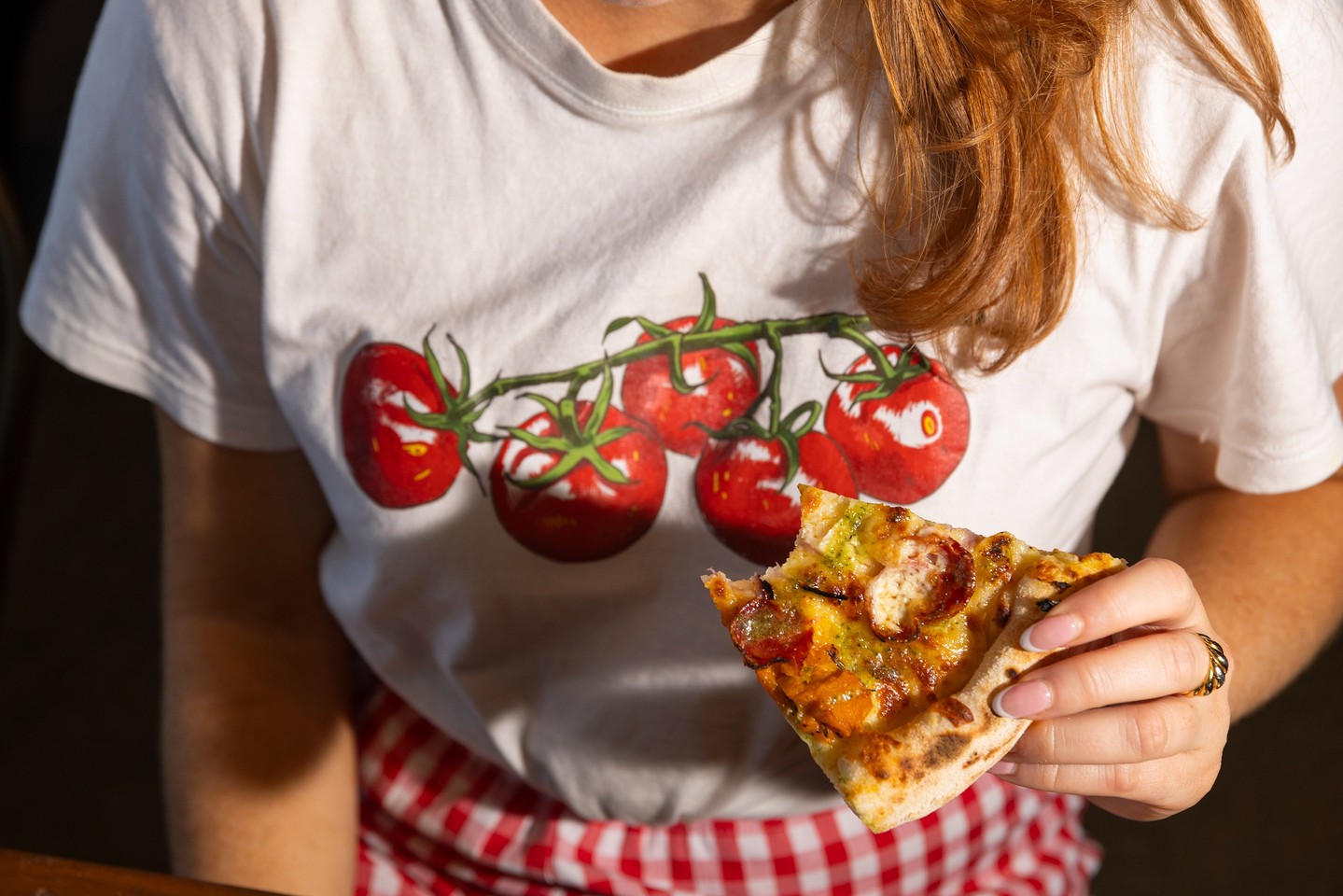 Love at first bite 😍 Join us for a slice of heaven, open Wed-Sun from 5-9 PM 🍕