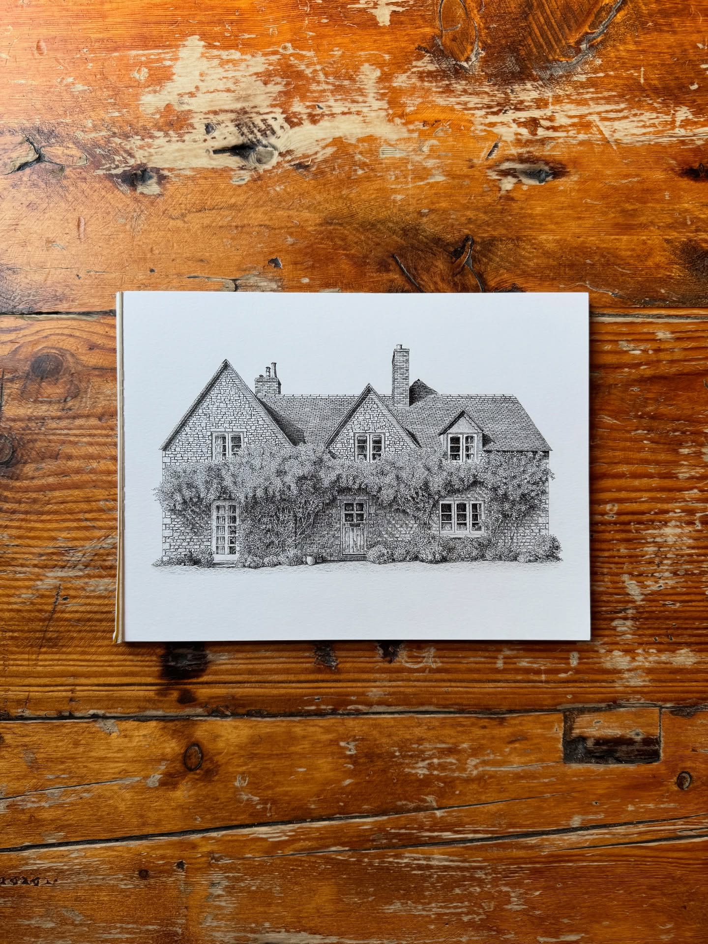 Somewhere in Somerset 🏡
Learnt so much during the process of drawing this beautiful home - I may have fallen a little in love with it ♥️
Commissioned as a wedding gift from a father to his son and new daughter-in-law!
#home #tobuildahome #pen #drawing #pendrawing #sketching #illustration #illustrator #stonehouse #finelineart