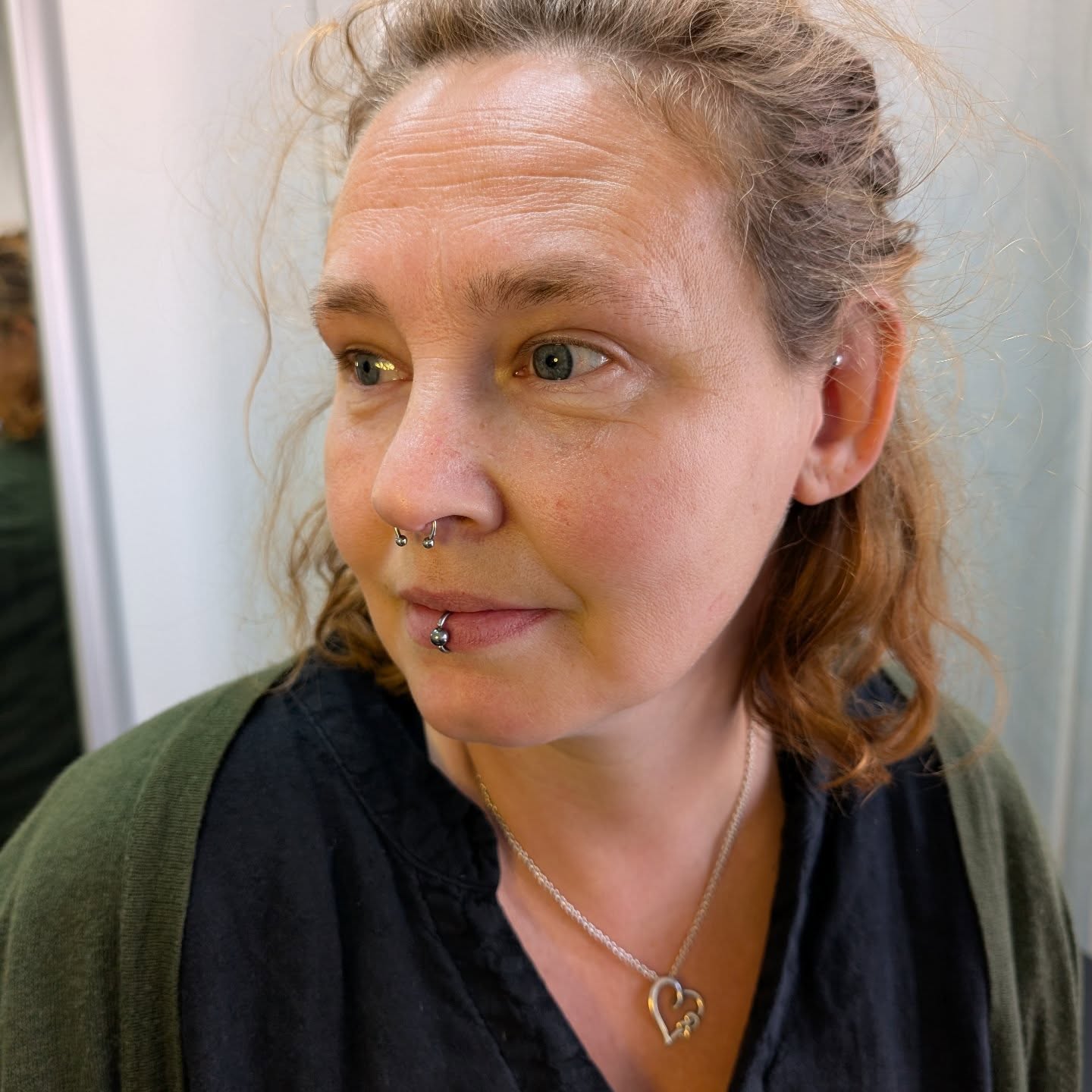Först LÀpp och nu septum ! 23Är emellan gÄngerna ! KlÀr dig jÀttebra Lena!
#piercing #septumpiercing #hassleholm #evilwomanbodypiercing #piercersinceyear2000 by @ulrikaluckabauer