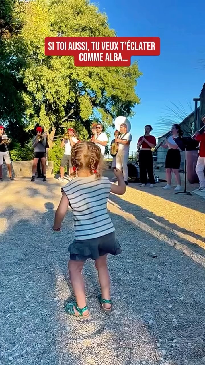 🎉 Retrouvez-nous ce jeudi @domaine.decalage pour le JEUDI OLÉ !
💃 Ambiance espagnole
🎺 Fanfare live
🥘 Foodcourt terre et mer
🍷 Bar à vins - Millésime 2024
📅 Jeudi 28 août
📍 Domaine Decalage – Saint-Aunès
#montpellier #montpellierfood #catering #traiteur #paella #domaineviticole #traiteurévénementiel #espagne #fideuà