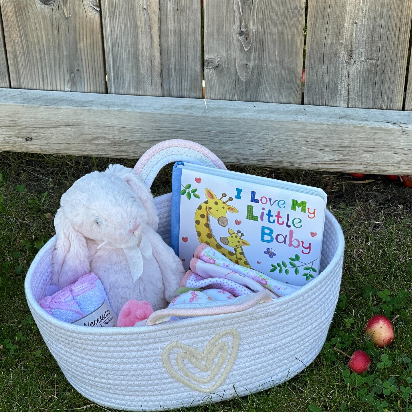 Tiny toes, sweet giggles, and a basket made with love 🍼💫
Our baby gift baskets are filled with cozy keepsakes thoughtful goodies to celebrate life’s tiniest miracles. 🌸🐻
#welcomebaby #cozygifting #madewithlove