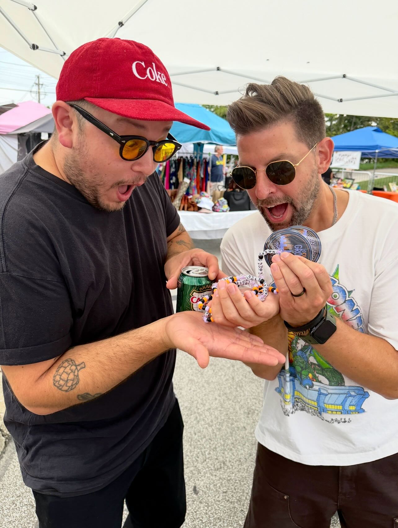 We had SO much fun being a part of our first @serocktheblock !! Vibes were high, music was rippin, and our glam station was a HIT! 😍
Look out for the recap video next! 🎶
#music #cleveland #clevelandmusic #community