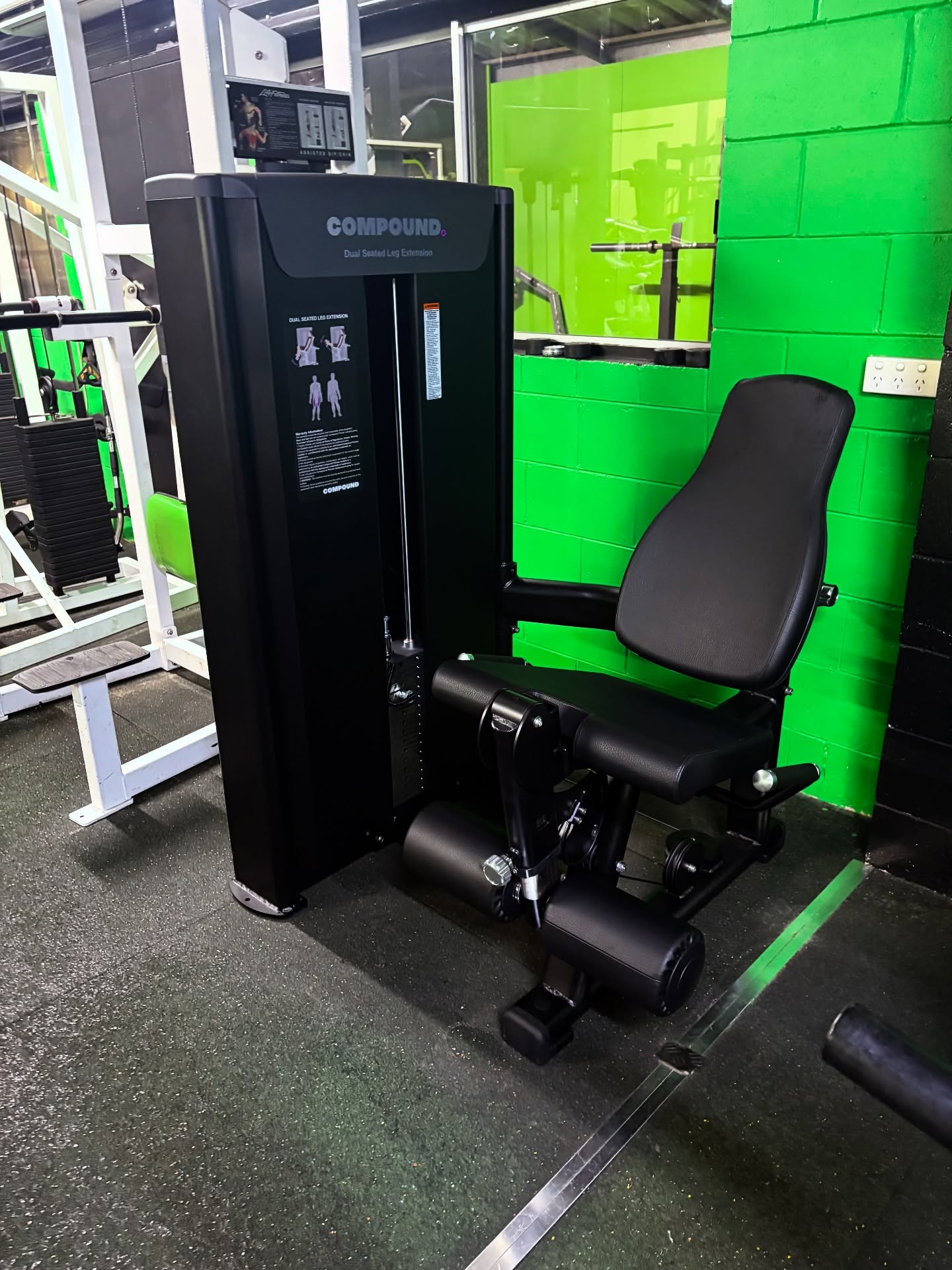Our new leg extension is here! Gains for legs of all lengths and sizes ✅ @compoundfitnessaus #korfitness #gym #compoundfitness