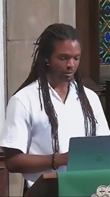 Last Sunday we welcomed special guest preacher Darren Hagood, founder of Heal Your Love, Period. 💜 He shared a unique message with us in his sermon “We Are the Walls” 🧱 and even led a calming breathing exercise 🌬️🙏
📺 Missed it? You can revisit the full sermon on our YouTube channel.
🧘🏽♂️ Want more? Register for Hagood’s upcoming Meditation Event this Saturday by visiting our website! 🌿