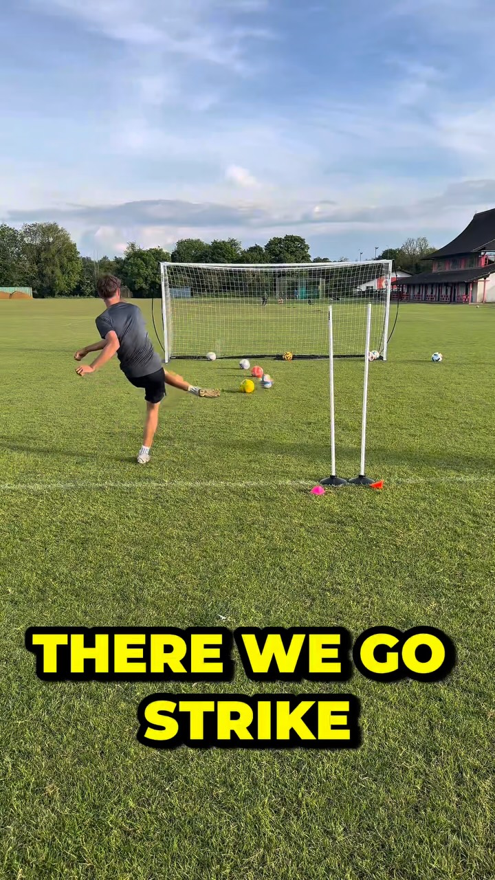Sharpen your shot. Master the footwork. Sell the feint. 🎯🔥
*
*
*
IF YOU’RE INTERESTED IN THE TRAINING WE PROVIDE, GET IN TOUCH❕
📞07907384590
🔗 www linktr.ee/ebbselitecoaching
# #FootballCoach #FootballTraining #1on1Coaching #PlayerDevelopment #FootballDrills #TrainLikeAPro #FootballSkills #FootballMindset #NextGenFootball #MiltonKeynesFootball