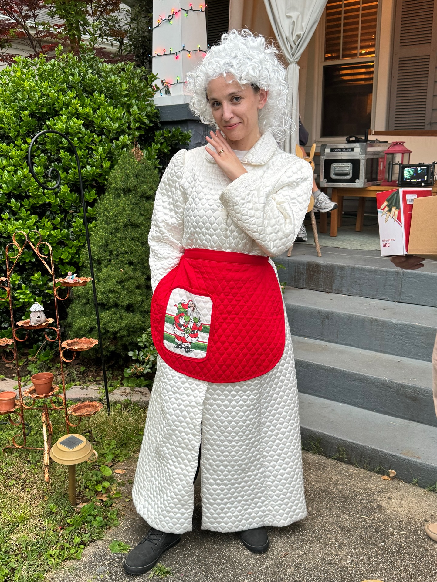 happy birthday to one half of TM !!! you don’t look a day over 70 👵