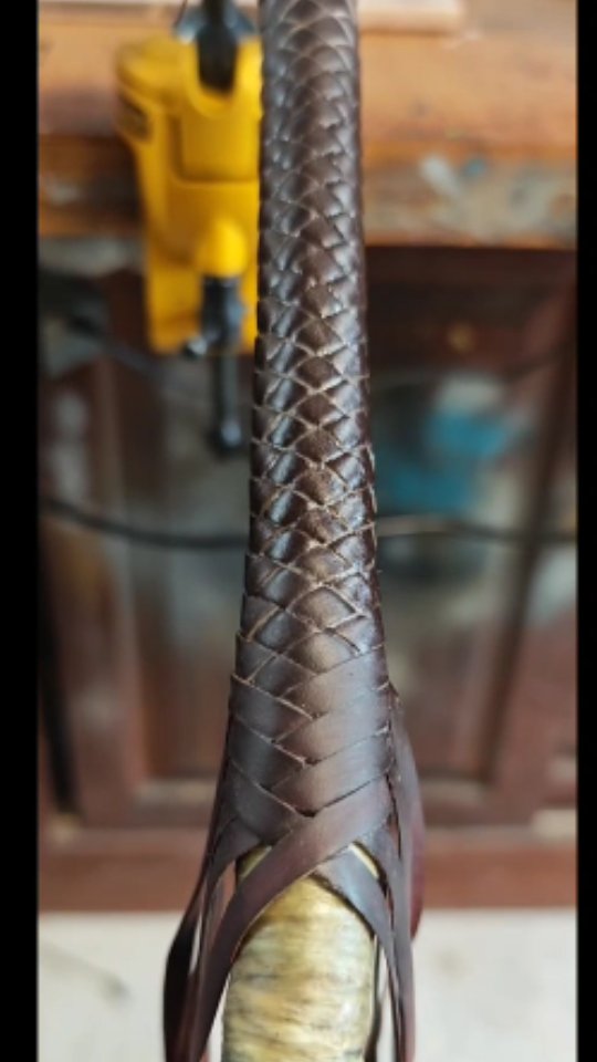 #romaricgears #props #survival #bullwhip #outdoorgear #survivalskills #survivaladventure #indianajoneswhip #outdooradventure #indianajones #leatherwork #indianajonesandthegreatcircle #stunning #meditation