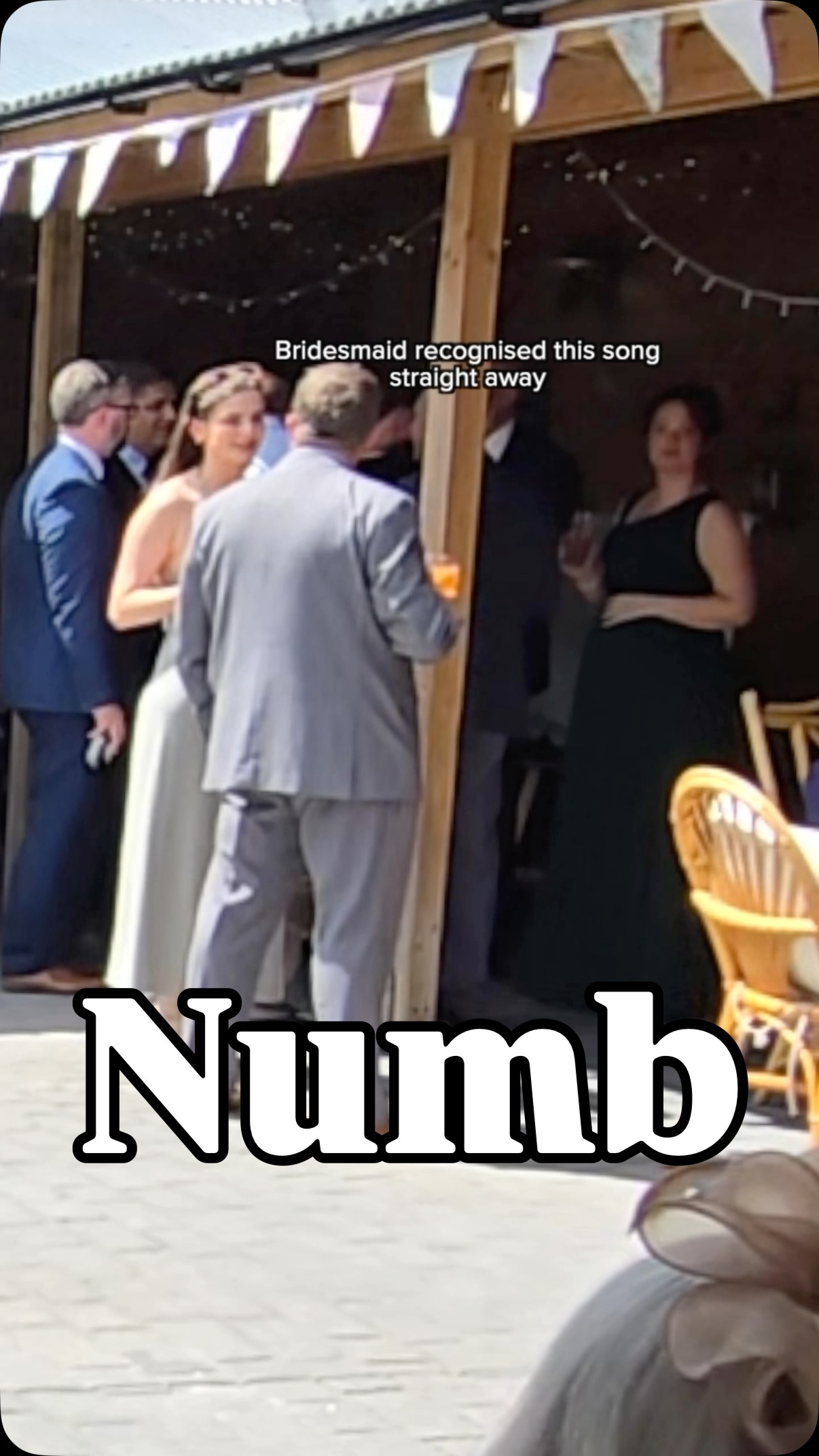 You guys are lovvvving the alternative requests this summer and we love that too ๐ค
๐ @hafodfarm
๐ถ Numb - Linkin Park
#alternative #altrock #linkinpark #altwedding #alternativewedding #elderemo #numb
