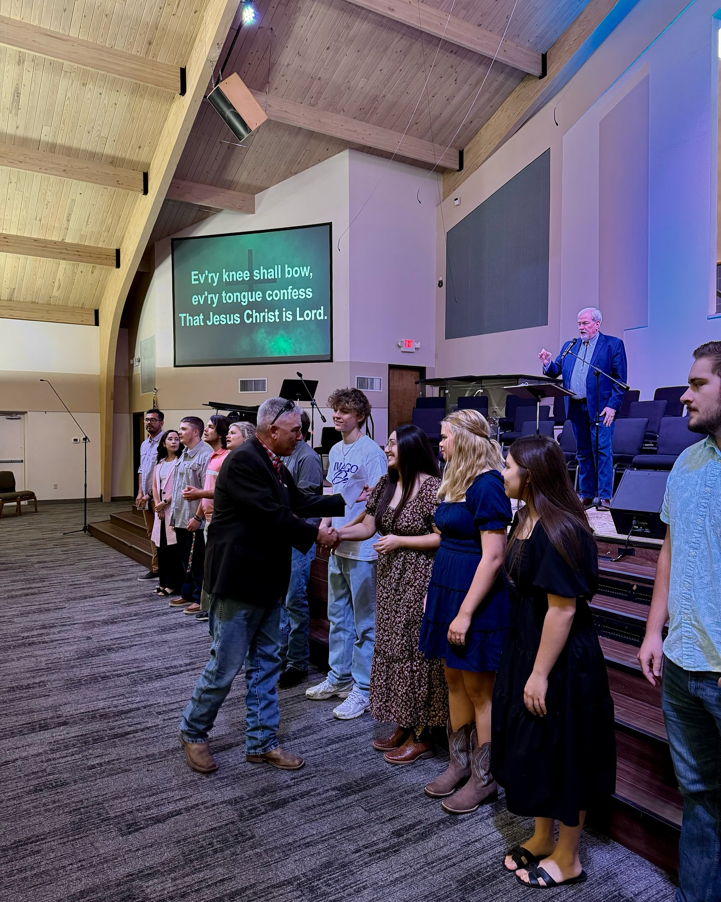 This past Sunday was filled with so much love and hope for the next generation! 🌟 We were honored to award 12 scholarships to 12 incredible college/ seminary students pursuing ministry, who will also be joining our internship program.
🙌 Join us in praying for these young leaders as they grow in their calling and step into the work God has prepared for them. A special thank you to the Philpot family for all they do to support this ministry—we are so grateful for your generosity and faithfulness!