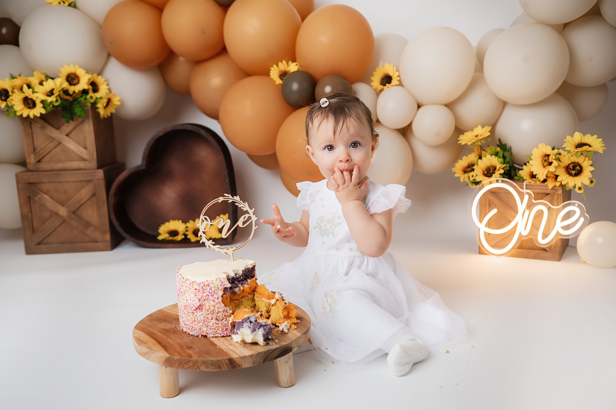 𝐒 𝐎 𝐑 𝐀 𝐘 𝐀 ♡
Back in front of my camera, and sweeter than ever🌻
Beautiful Soraya came to celebrate her first birthday with a sunflower-filled cake smash, and what a joy it was to see her again! Watching my littlest clients grow is such a gift 💛
Fun little detail: her name, Soraya, is actually a type of sunflower, how perfect is that? 💛🌻
Happy 1st birthday, Soraya!
🍰 Cake smash & Splash sessions are such a fun and unique way to celebrate your child’s birthday - each and every session is 100% bespoke and unique to your little one with the theme or colour scheme chosen by you.
✨ Spaces always book up fast, so please get in touch in advance to secure your space in my diary.
📸 Newborn • Baby • Cake Smash • Maternity
💌 starspeckledphotography@gmail.com
📍 Aldershot, Hampshire
#cakesmash
#sunflowercakesmash
#firstbirthday
#milestonemagic
#sunflowersandsmiles
#starspeckledheartsphotography